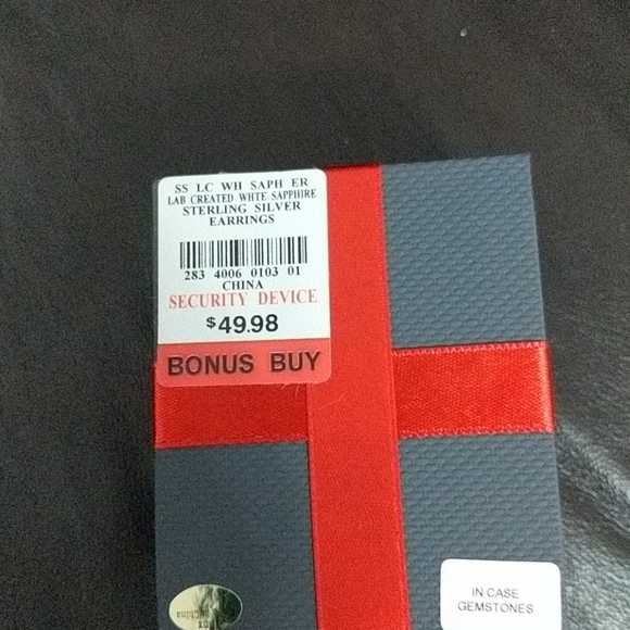 New earrings - Picture 3 of 4